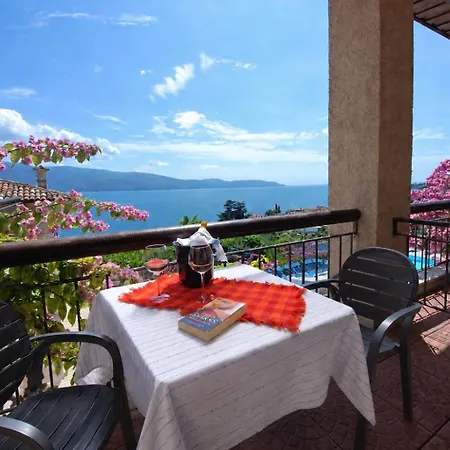 Palazzina 3* Gargnano