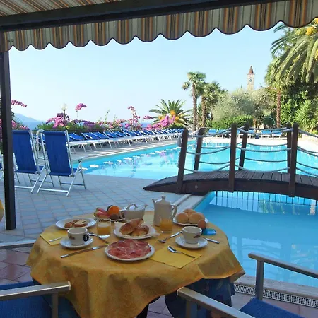 Palazzina 3* Gargnano